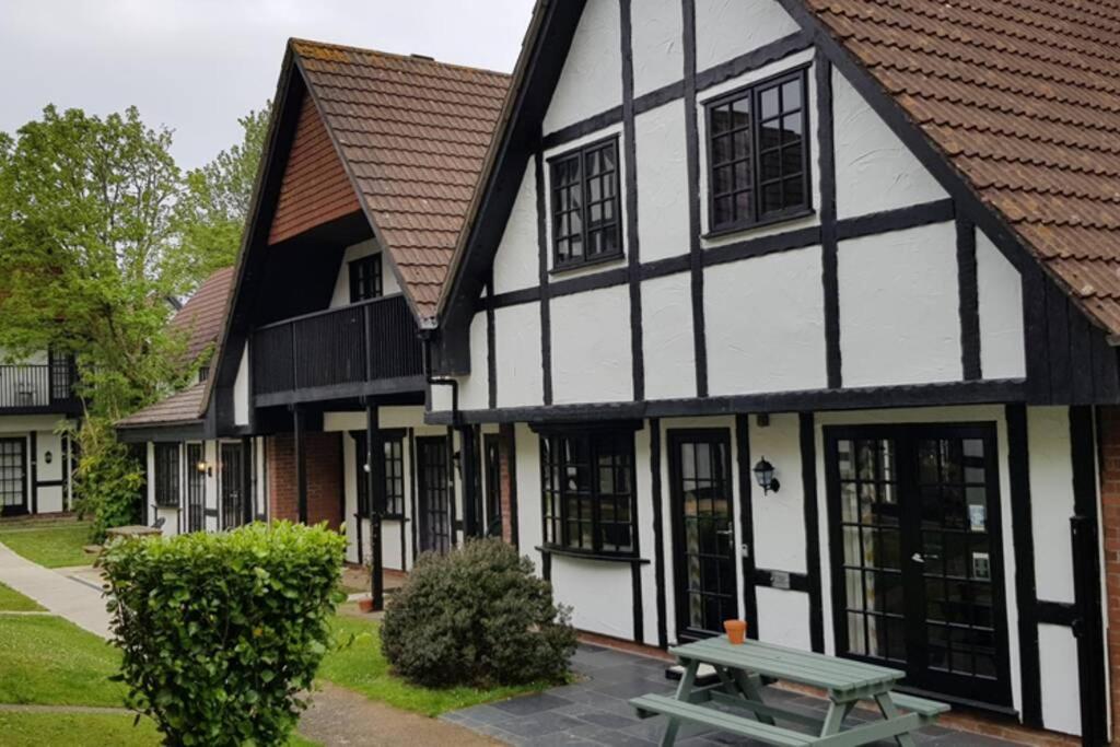 20 Tudor Court " Four Star Aa Accommodation" Hayle Eksteriør bilde